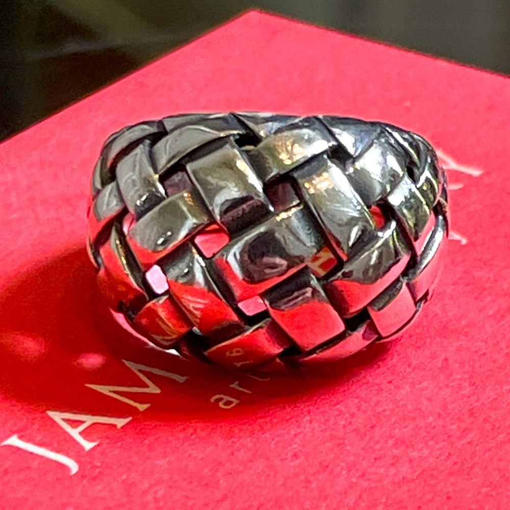 James Avery Retired Woven Basketweave Dome ring